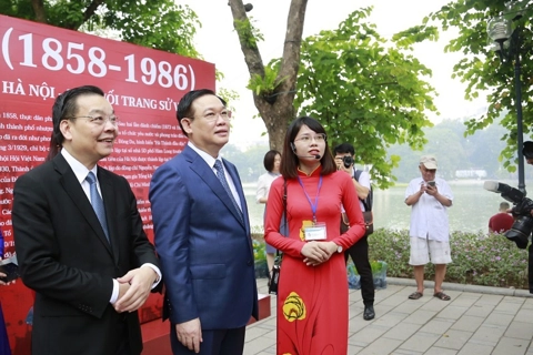 “Thang Long - Hanoi historical milestones” expo opens