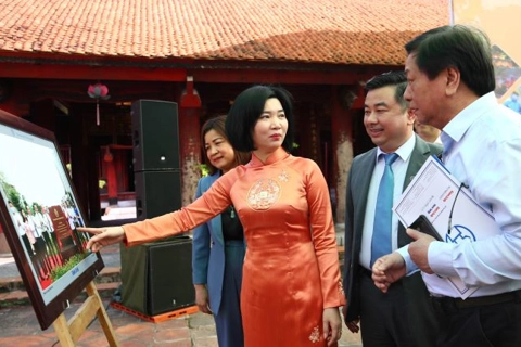 Photo expo "My Hanoi" held to mark 1,010th anniversary of Thang Long - Hanoi