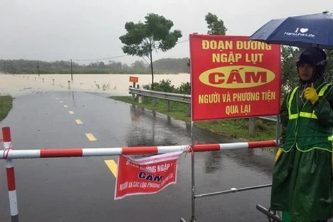 Vietnam raises natural disaster alert in central region