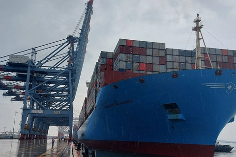 World largest container ship docks at Vietnam port