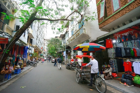 Hanoi’s enterprises join hands to launch “Tourism Promotion Day”