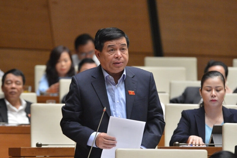 Vietnam PM agrees extra US$2 billion in investment for Mekong Delta  region