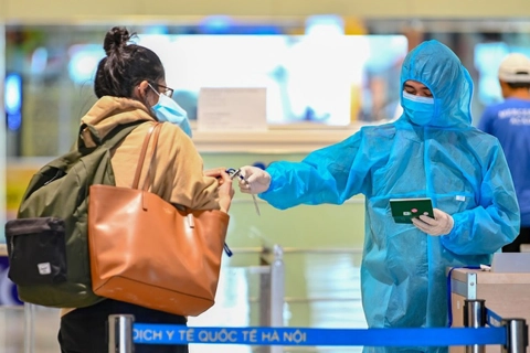 Vietnam health minister calls for tighter coronavirus control