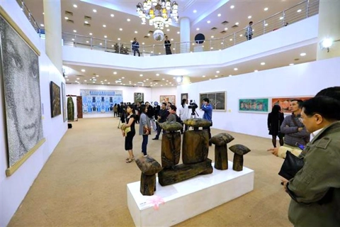 Exhibition resumes 5-year creation of Vietnamese fine arts