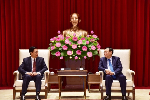 Hanoi Party leader meets Evangelical Church of Vietnam delegation