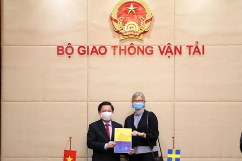 Sweden proposes US$2-billion commercial loan for aviation projects in Vietnam