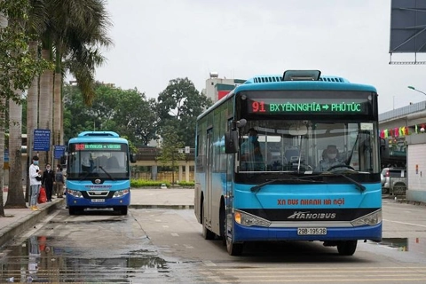 Hanoi mulls exclusive lanes for buses in bid for higher ridership