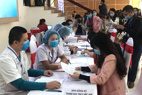 Some 150 students join Vietnam-made Covid-19 vaccine testing 