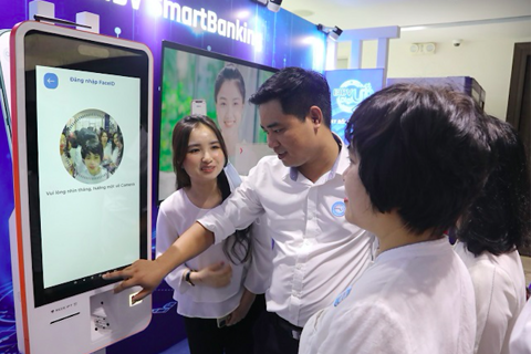 Race for digital banking transformation heats up