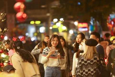 Hanoi streets sparkle ahead of Christmas