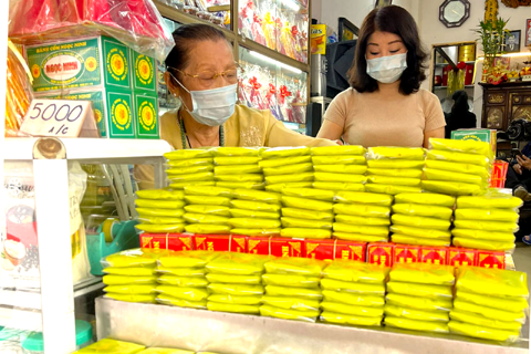 Hanoi green sticky rice cake brand conquers foreign customers