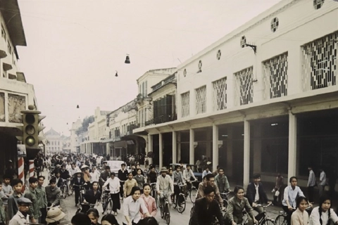 Peaceful Hanoi through the lens of Thomas Billhardt