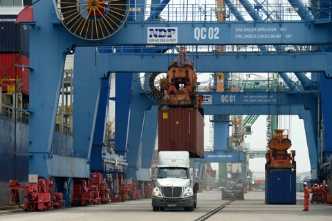 Vietnam Maritime Administration urges transparency in container shipping rates