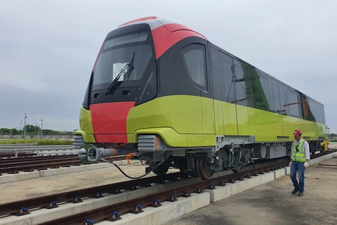 Nhon-Hanoi station metro line showed to the public in February