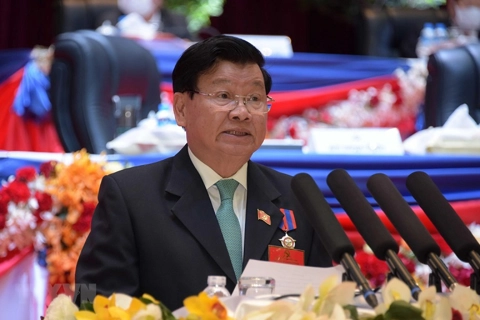 Vietnam top leader congratulates Lao Party Secretary General