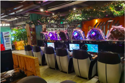 Hanoi closes all internet and video game stores to curb coronavirus spreading