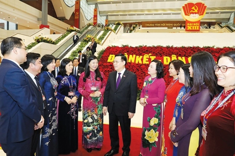 Snapshots of the Hanoi delegation’s activities at the 13th National Party Congress