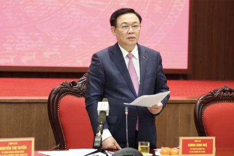 Hanoi to ease business restrictions as Covid-19 set to stay long-term