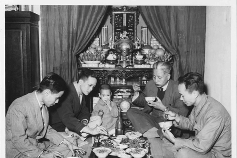 A family meal: eating culture of Vietnamese