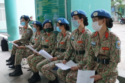 Vietnamese peacekeepers injected with Covid-19 vaccine