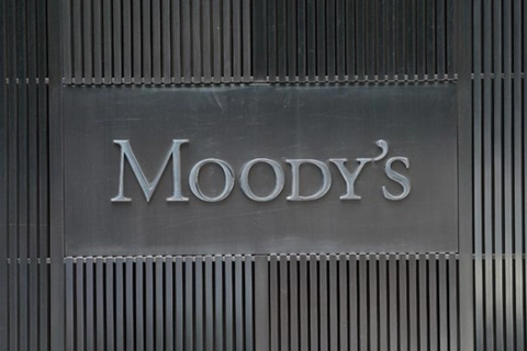 Moody's changes Vietnam's outlook to positive