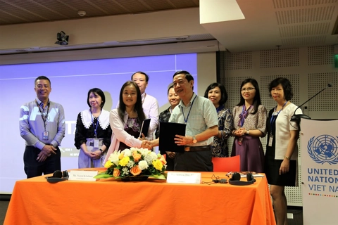 UNFPA ensures uninterrupted provision to female victims in Vietnam’s floods