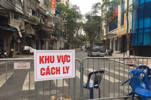 Hanoi tightens quarantine rules after first Covid-19 cases 