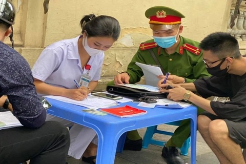 [Infographic] Vietnam's new Covid-19 penalty law for not wearing facemasks