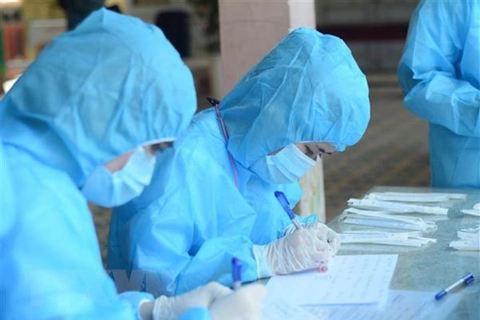 Vietnam strives to save serious Covid-19 patients