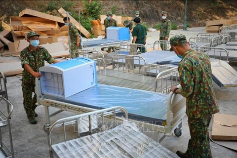 Second makeshift hospital built in Bac Giang amid coronavirus surge