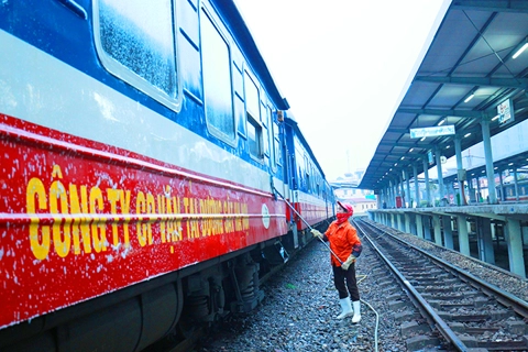 Vietnam Railways set to receive gov’t contract for railway network maintenance