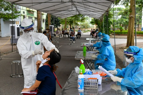 Hanoi employees required to not going out of the city