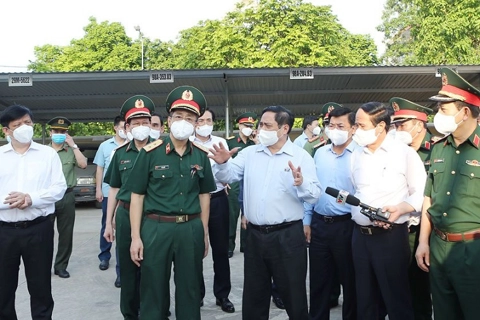 MAY 29: Vietnam rushes to vaccinate workers in Bac Giang epicenter 