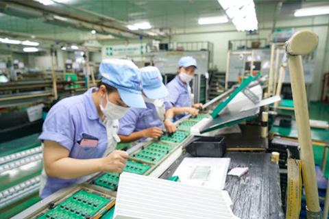 Vietnam’s GDP expands 5.64% in H1