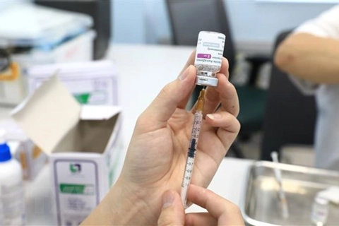 Vietnam PM okays additional US$332 million for vaccine purchase 