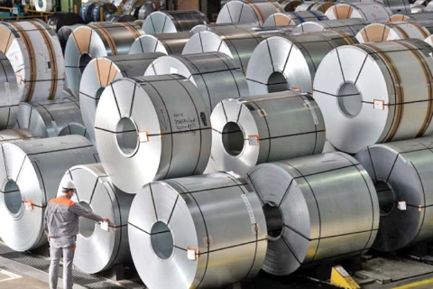 Finance ministry proposes up to 10% tax cut for imported steels