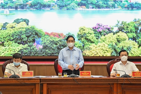 Protecting Hanoi against pandemic at all cost: PM