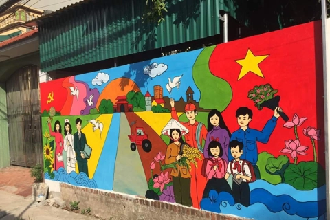 Painting brings new appearance to Hanoi’s rural landscapes