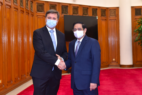 Poland transfers over 3,5 million doses of Covid-19 vaccines for Vietnam