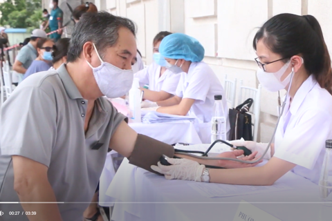 Hanoi speeds up Covid-19 vaccination