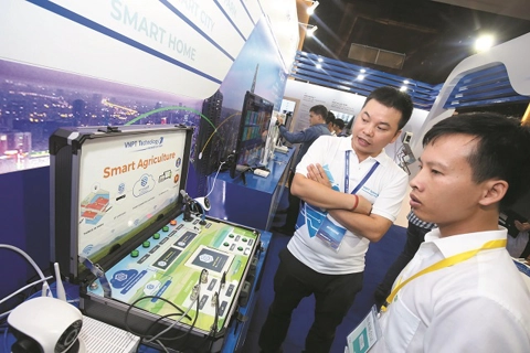 Vietnam drafts digital transformation plan for businesses