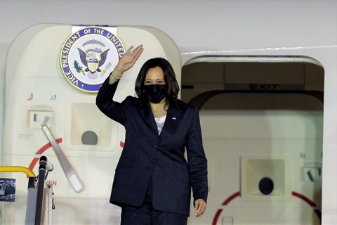 Kamala Harris arrives in Hanoi