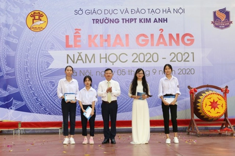 New school-year ceremony to be held online in Hanoi