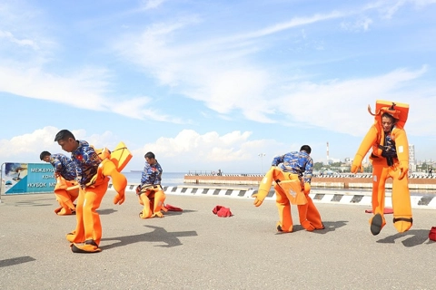 Vietnam's naval fleet wins silver medal at Army Games 2021