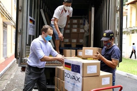 Nearly 1M Germany-donated vaccine doses arrive in Vietnam