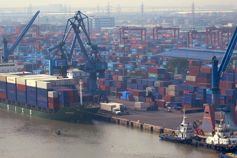 Vietnam likely to attain trade surplus in 2021