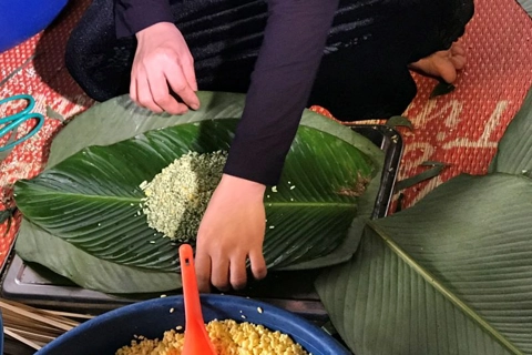 Making fortune from sticky rice cakes