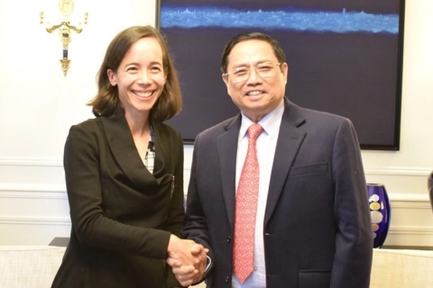 Vietnam announces more contribution to COVAX