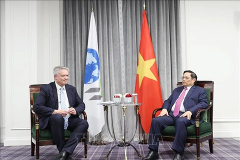 Vietnam welcomes multinationals' assistance in economic recovery post pandemic 