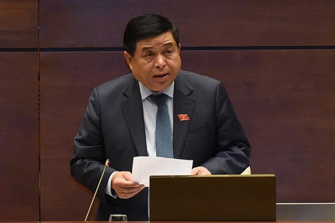 Without raising public debt, Vietnam would miss opportunities for growth: Investment Minister